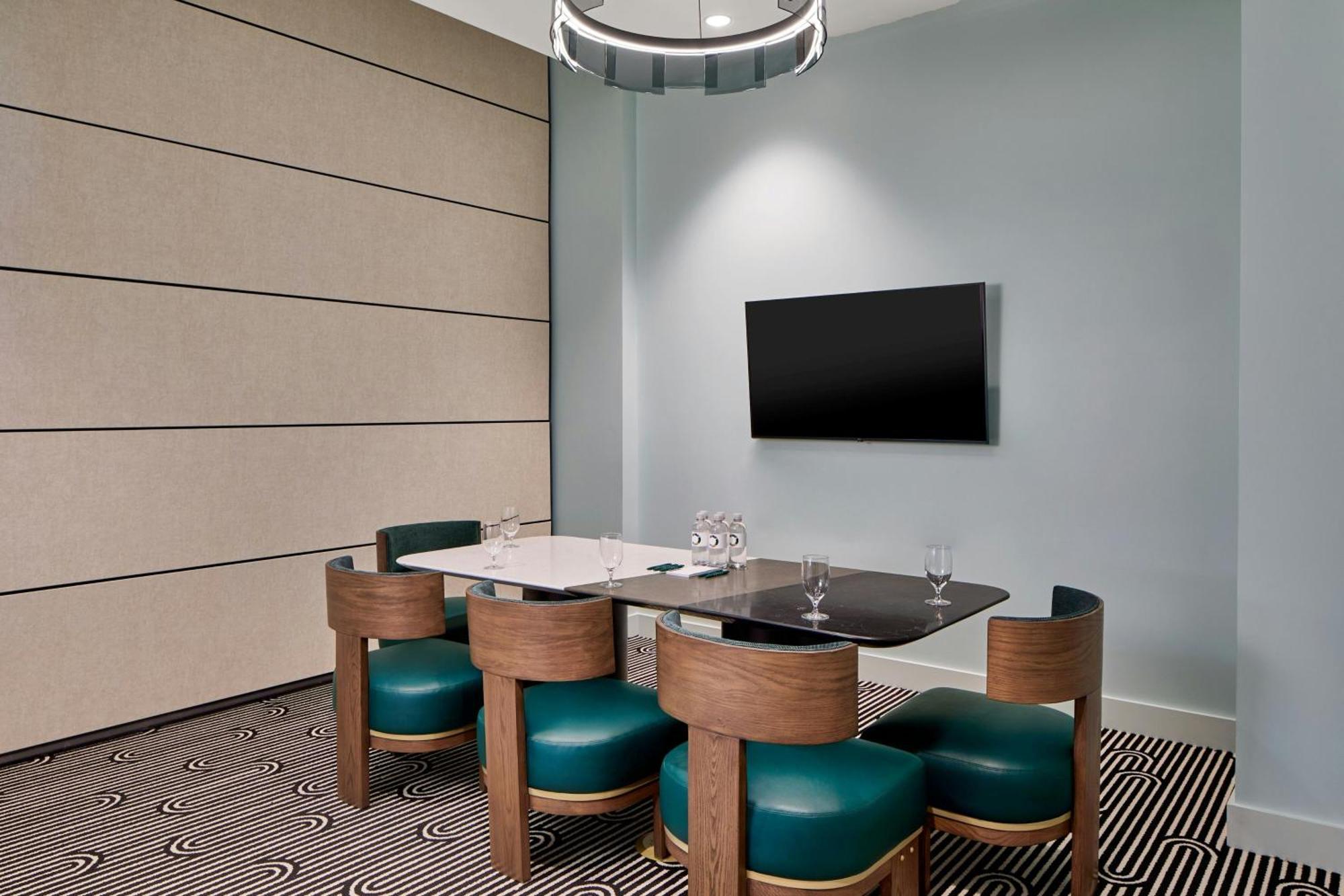 Hotel Celare, Cincinnati Midtown, A Tribute Portfolio Hotel Экстерьер фото